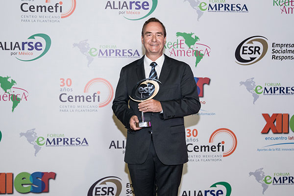 El día de ayer, el Centro Mexicano para la Filantropía (Cemefi) entregó por primera ocasión el distintivo “Empresa Socialmente Responsable” (ESR) a Grupo Vidanta